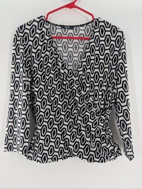 MSK Black & White Geometric Wrap-Front Blouse Ruched Medium Black White Shiny